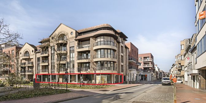 Bien professionnel à louer à Noordstraat 109, 8800 Roeselare