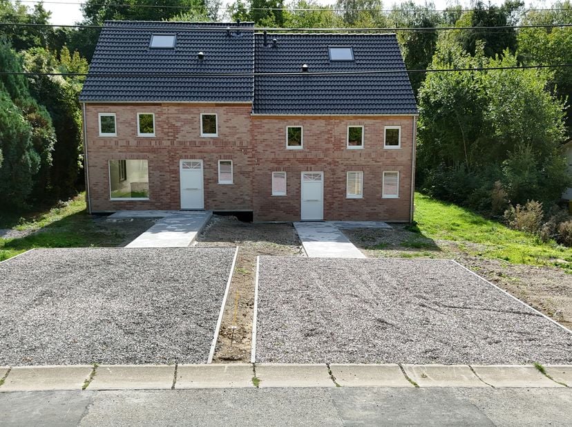 Huis te koop in ,
                    5530 Yvoir