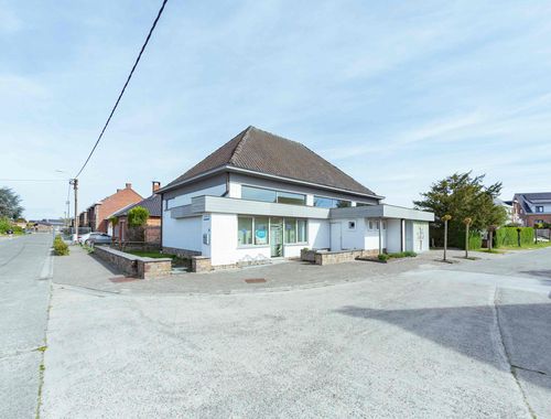                                         Woning te koop in Berlare, € 220.000
