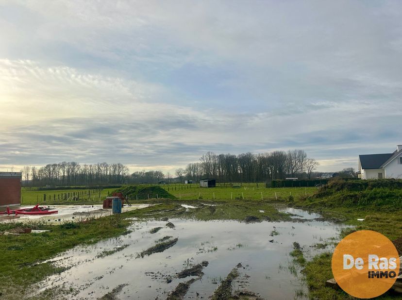LEDE - Landelijk gelegen bouwgrond, gesloten bebouwing/Lot 2<br />
Zeer rustig gelegen bouwgrond, Zuid-West gerichte tuinen, met uitzicht op natuur en