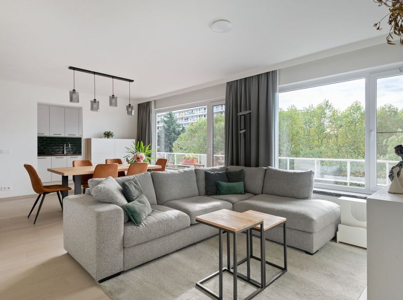 Appartement te koop in Fruithoflaan 116 bus 0501,
                    2600 Berchem
