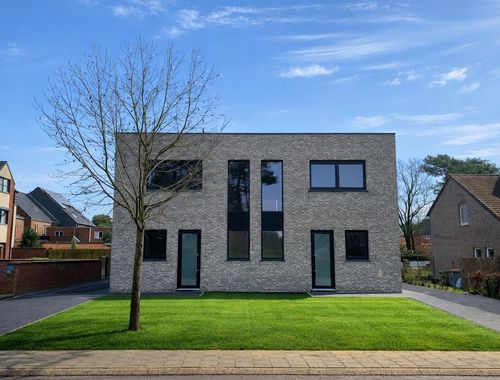                                         Maison à vendre à Mechelen-aan-de-Maas, € 359.000
