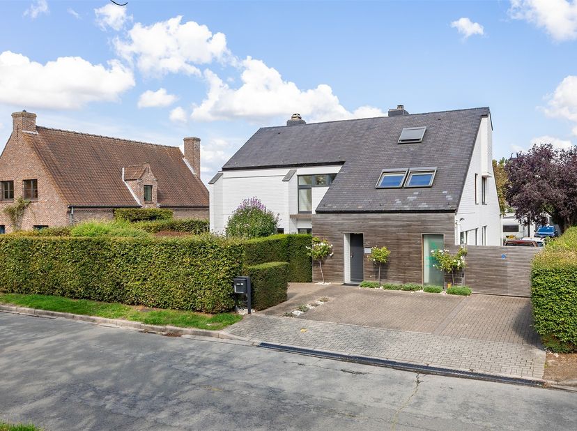 Huis te koop in Koning Boudewijnlaan 40,
                    9160 Lokeren