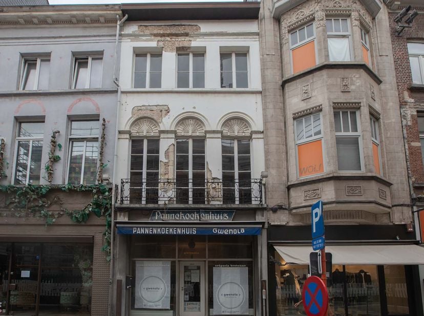 UNE CRÊPERIE EMBLEMATIQUE DE GAND<br />
<br />
La crêperie emblématique de Gand, Gwenola, située dans la Voldersstraat, a fait parler d'elle pendant d