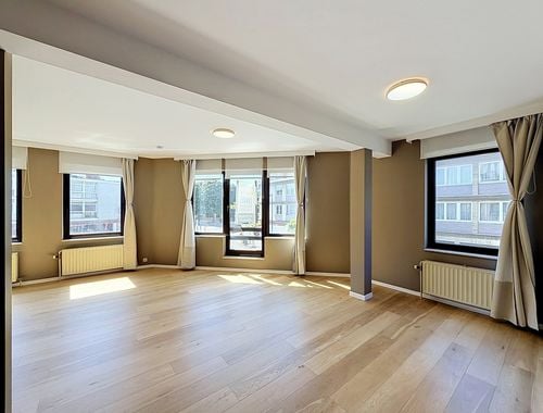                                         Appartement te koop in Sint-Lambrechts-Woluwe, € 325.000
