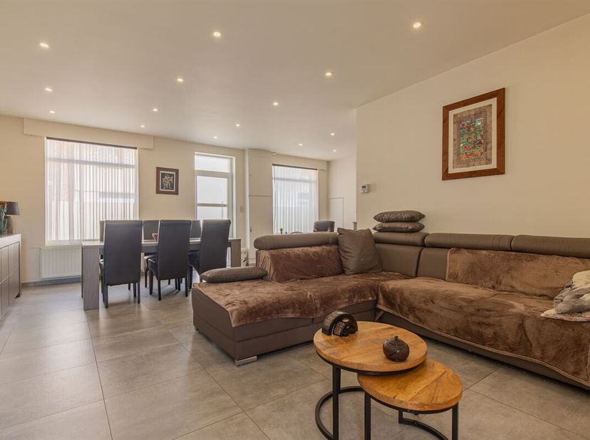 Maison à vendre
                    à 9255 Buggenhout