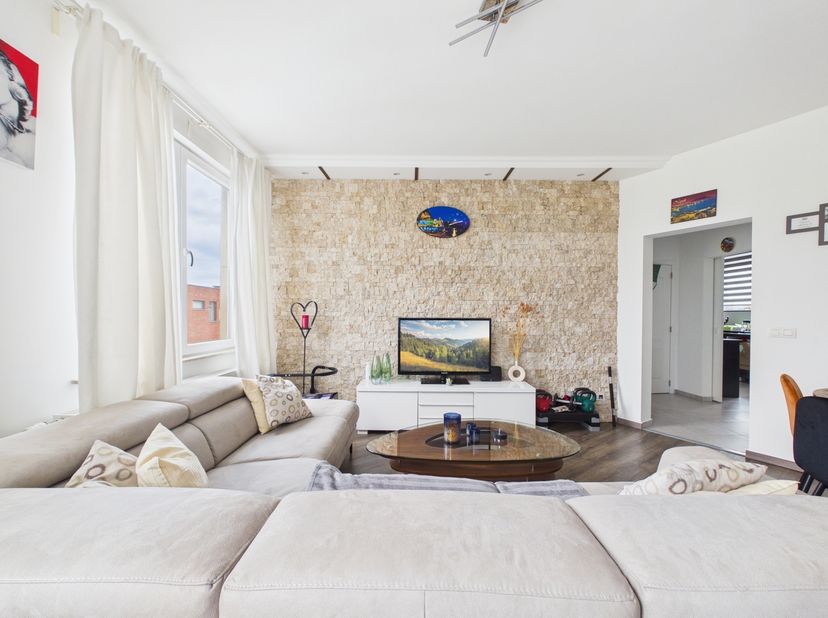 Quartier De Haecht | Maison communale d'Evere : appartement 1 chambre remis à neuf ! <br />
Le bien est situé au dernier étage d'un petit immeuble, il
