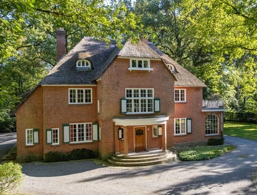                                         Villa te koop in Brasschaat, € 1.495.000
