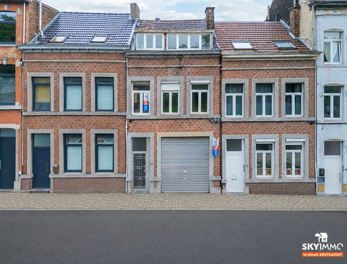                                         Appartementsgebouw te koop in Liège, € 180.000
