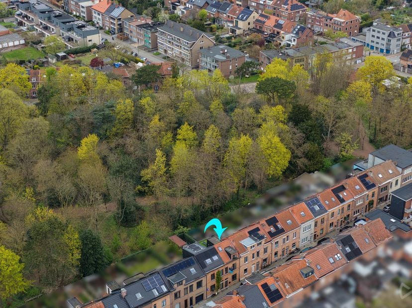 Une propriété entièrement rénovée et prête à emménager, située dans un emplacement de choix à Kessel-Lo (Louvain)<br />
Un cadre de vie élégant avec v