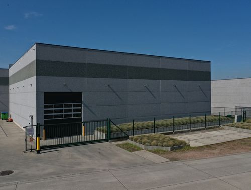                                         Entrepôt sans bureau à louer à Evergem, € 2.700
