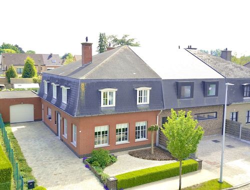                                         Woning te koop in Eeklo, € 445.000
