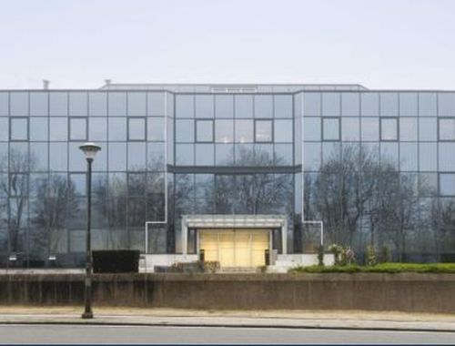                                         Bedrijfsgebouw te huur in Strombeek-Bever, € 7.683,33
