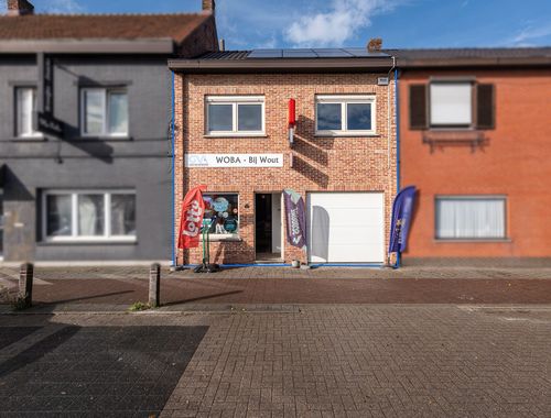                                         Commerce à vendre à Sint-Lenaarts, € 495.000
