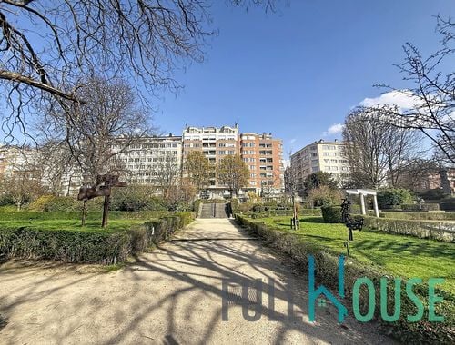                                         Appartement à vendre à Saint-Josse-ten-Noode, € 395.000
