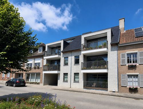                                         Appartement à louer à Kanegem, € 800

