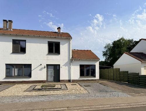                                         Maison à vendre à Koersel, € 279.000

