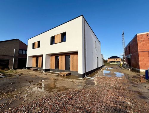                                         Maison à vendre à Mechelen-aan-de-Maas, € 325.000
