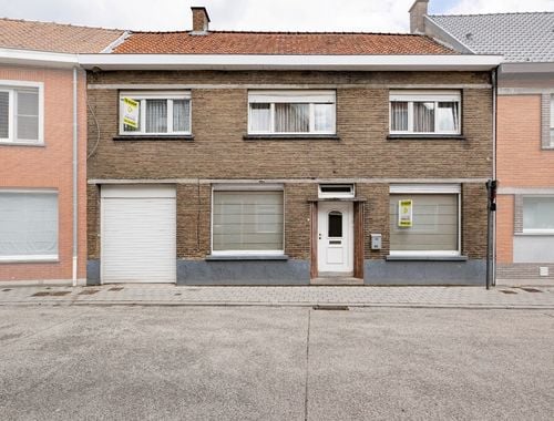                                         Maison à vendre à Ruiselede, € 189.000
