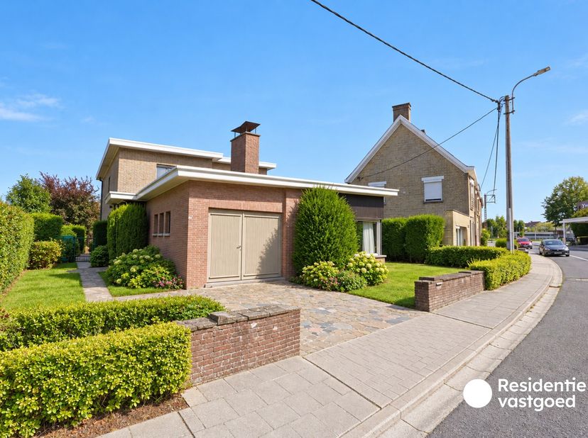 Huis te koop in Laure Fredericqlaan 22,
                    8600 Diksmuide