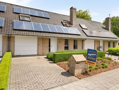                                         Woning te koop in Poperinge, € 380.000
