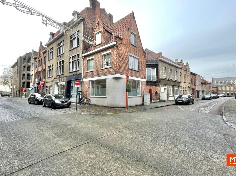 Appartement à louer
                    à 8900 Ieper