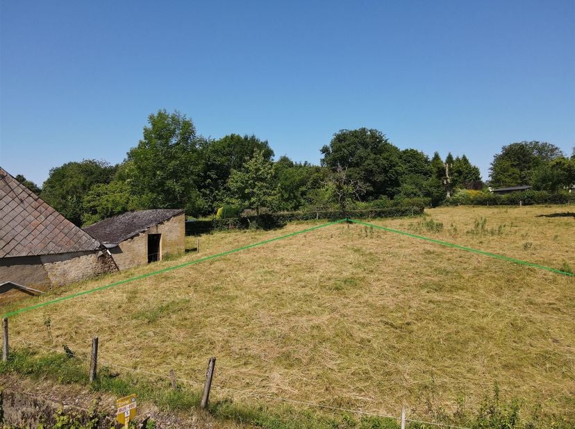 Grond te koop
                    in 6717 Tontelange