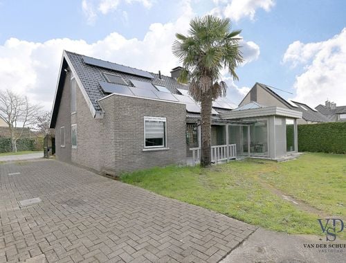                                         Maison à vendre à Nazareth, € 459.000
