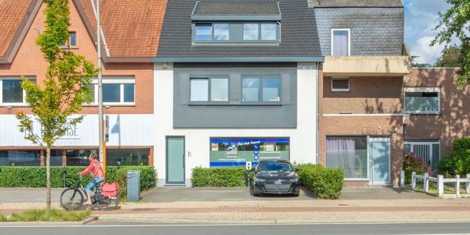 Appartement te huur in Hundelgemsesteenweg 578, 9820 Merelbeke