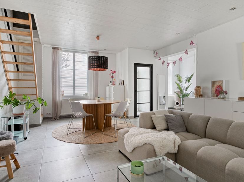 Huis te koop in Sint-Michielsestraat 55,
                    8020 Oostkamp