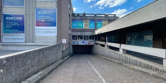Garage te koop in Chaussée de Waterloo 935, 1180 Ukkel