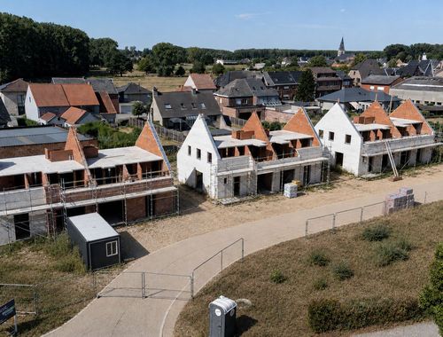                                         Maison jumelée à vendre à Vlierzele, € 430.000

