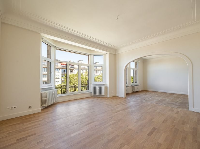 Appartement te koop in Jan Van Rijswijcklaan 31 bus 5,
                    2018 Antwerpen