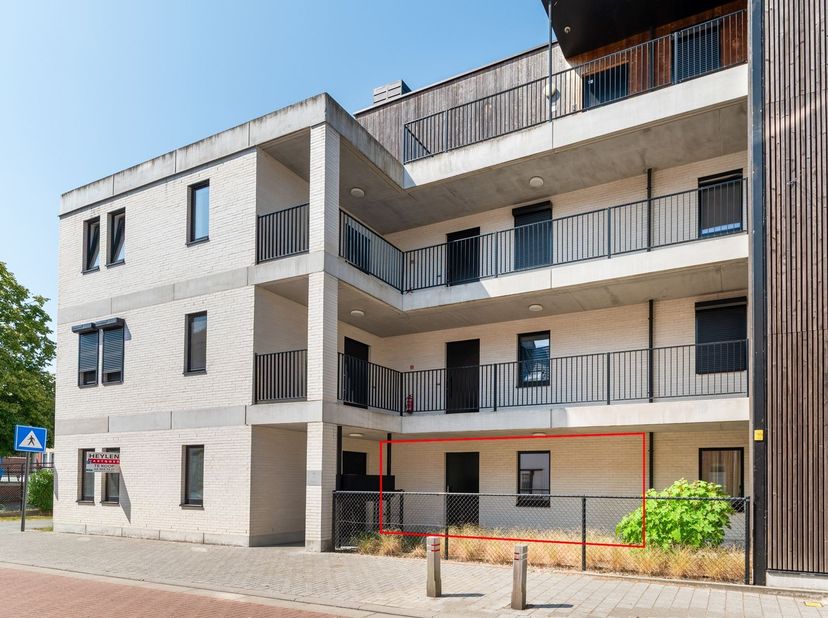 Appartement te koop in Gelaagstraat 165 bus B,
                    9140 Steendorp
