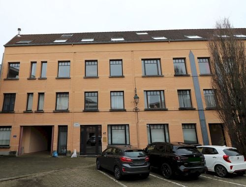                                         Penthouse te huur in Oudergem, € 1.650
