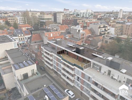                                         Penthouse te koop in Roeselare, € 195.000
