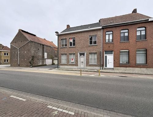                                         Woning te huur in Sint-Baafs-Vijve, € 995
