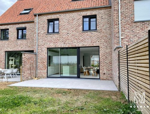                                         Woning te koop in Bavikhove, € 382.500
