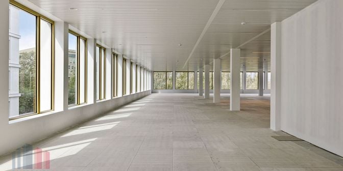 Bedrijfsvastgoed te huur in Raymonde de Larochelaan 50, 9000 Gent