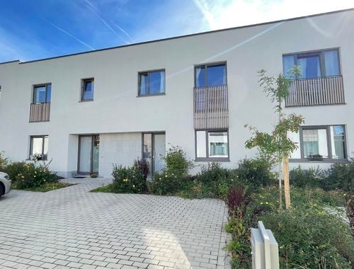                                         Maison à louer à Vedrin, € 1.400
