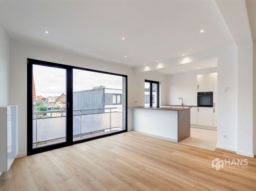 Appartement te koop in Antwerpsestraat 144 bus 2,
                    2845 Niel