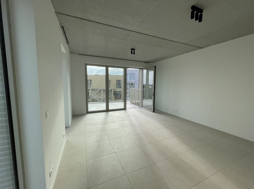 Centraal gelegen appartement met 1 slaapkamer en terras te huur!<br />
Ligging: Dit energiezuinige appartement bevindt zich in Residentie John Martin