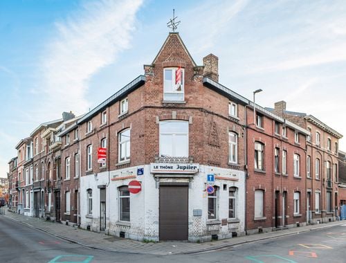                                         Immeuble d'appartements à vendre à Bressoux, € 195.000
