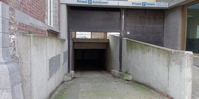 Garage à louer à Onderwijsstraat 15 - 17 boîte Garage 23, 8370 Blankenberge