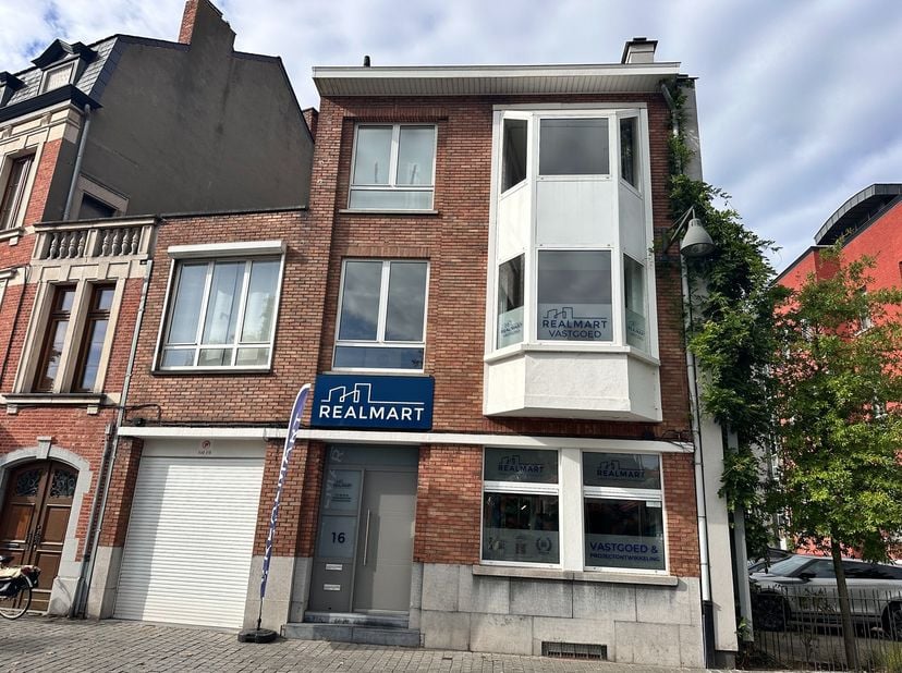Appartement te huur in Kolonel Dusartplein 16 bus 2,
                    3500 Hasselt