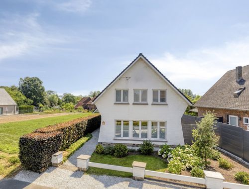                                         Woning te koop in Vlezenbeek, € 565.000
