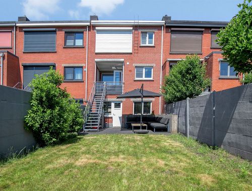                                         Bel-étage à vendre à Merksem, € 398.000
