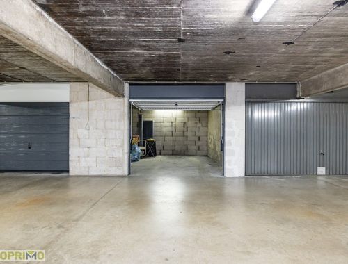                                         Garage à vendre à Berchem, € 26.000
