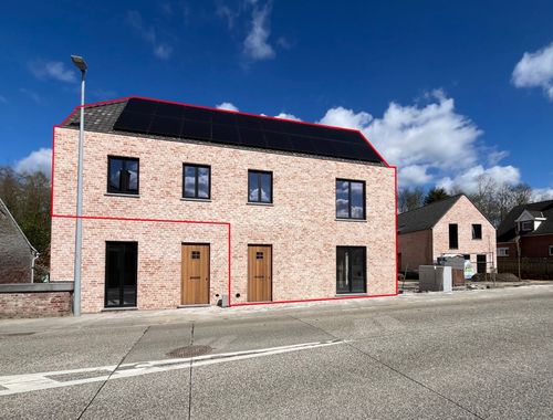                                         Woning te koop in Dikkelvenne, € 375.000
