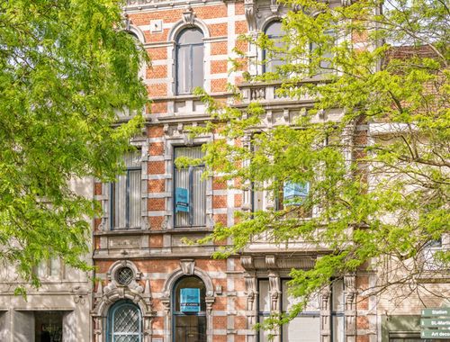                                         Maison bourgeoise à vendre à Renaix, € 695.000
